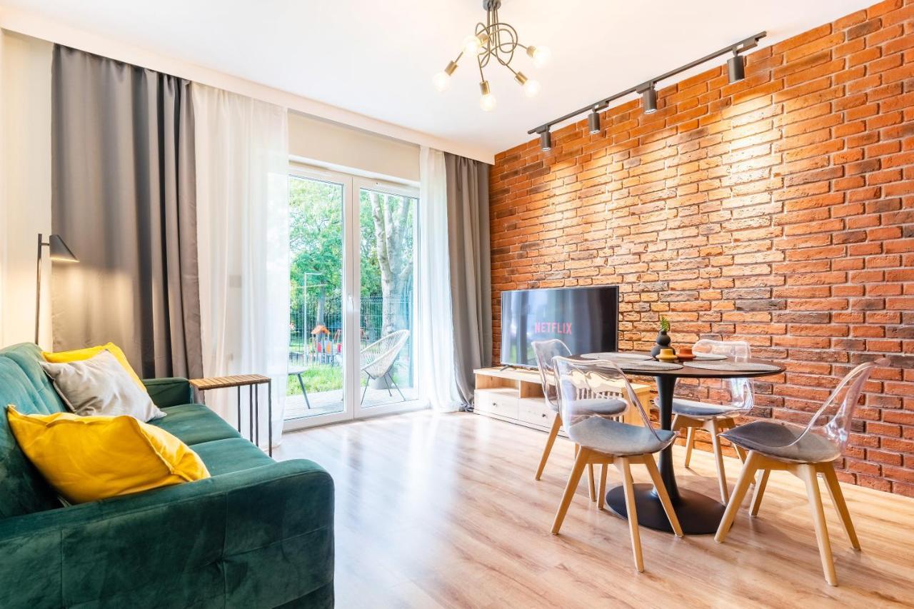 Loft - Loft Nad Rzeka, Centrum, Parking, Netflix I Prime Apartment Iława