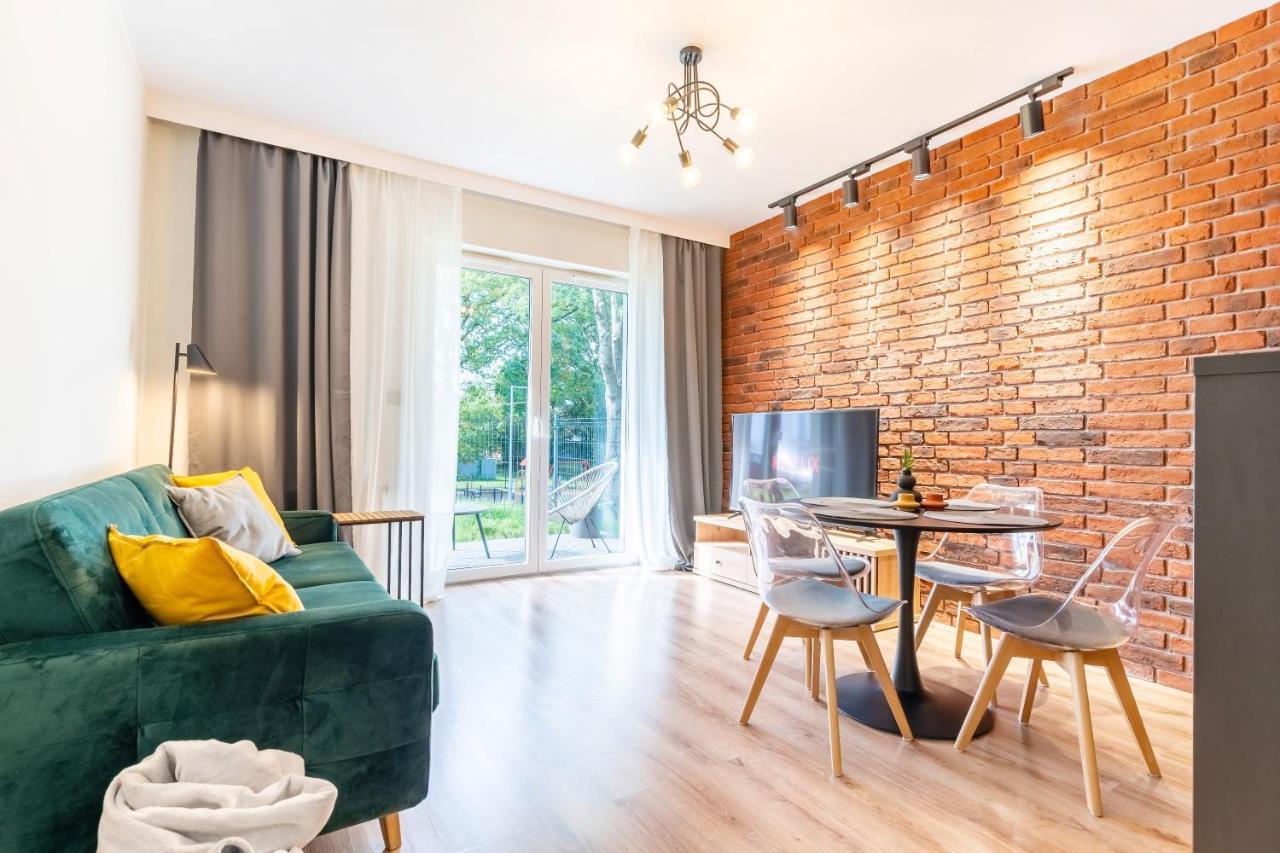 Loft - Loft Nad Rzeka, Centrum, Parking, Netflix I Prime Apartment Iława